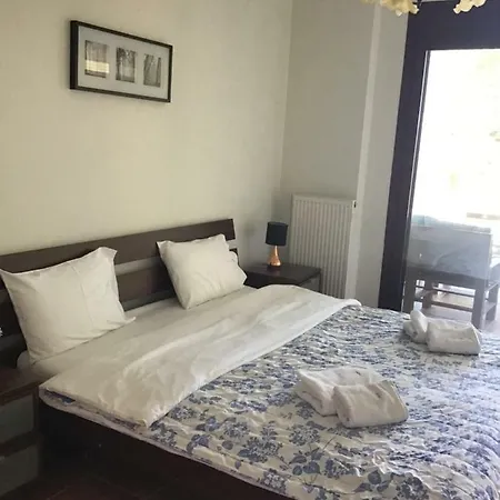 Maria House * Βουρβουρού